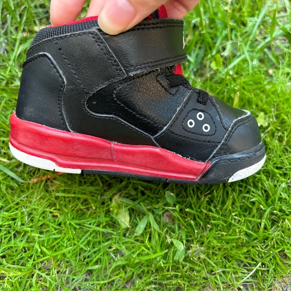 Nike - Air Jordan Flight Origin in Red and black. Size 6c - Picture 2 of 9